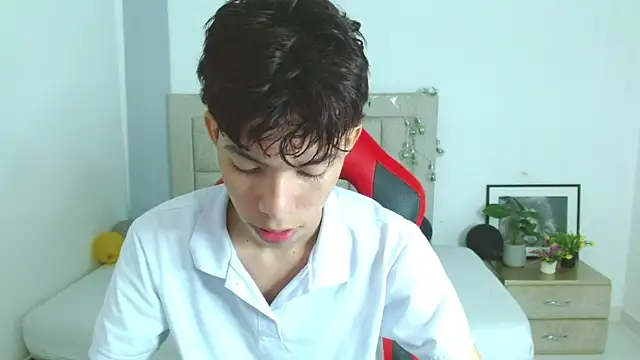 Snapshot of Nico__fox123 chatting on 12, 1, 2026 Nico fox123 online show from 12, 1, 2026