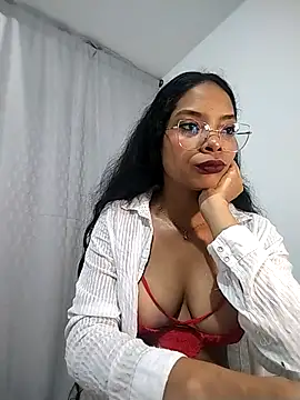 KATALINA SANTANA  online show from 27, 2, 2026