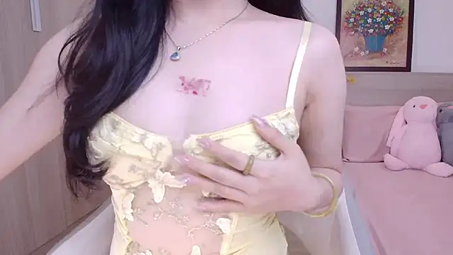 BunnyT Bae   online show from 25, 5, 2026