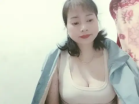 Sophie sexy7 online show from 8, 1, 2026