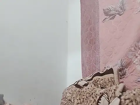 Sophie sexy7 online show from 14, 1, 2026