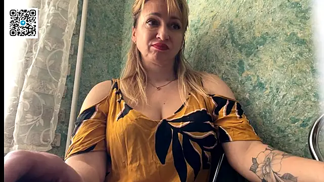 Lapussia  online show from 17, 4, 2026