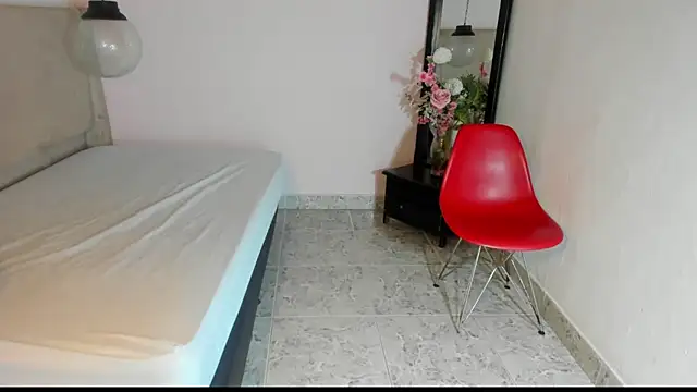 Snapshot of ZoeFox5 chatting on 1, 2, 2026 ZoeFox5 online show from 1, 2, 2026