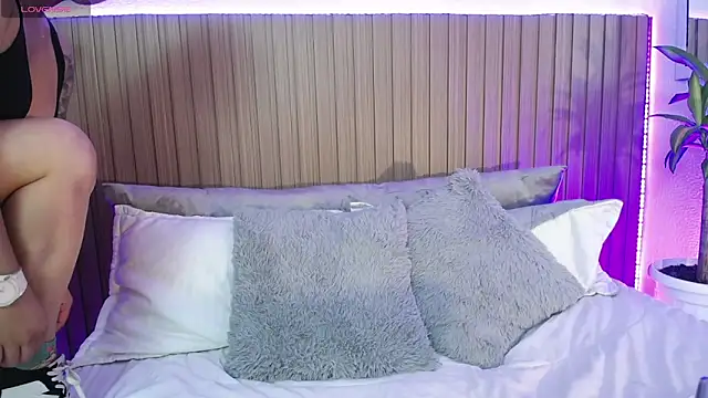 Snapshot of IndieMiller chatting on 3, 2, 2026 IndieMiller online show from 3, 2, 2026