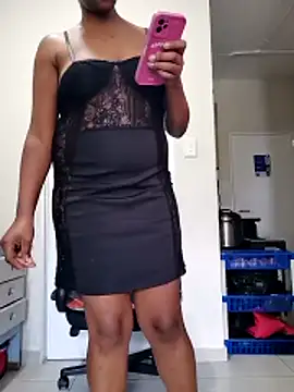 Snapshot of princess-boobz chatting on 2, 4, 2026 princess-boobz online show from 2, 4, 2026