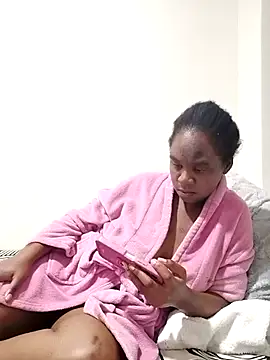 Snapshot of princess-boobz chatting on 5, 4, 2026 princess-boobz online show from 5, 4, 2026