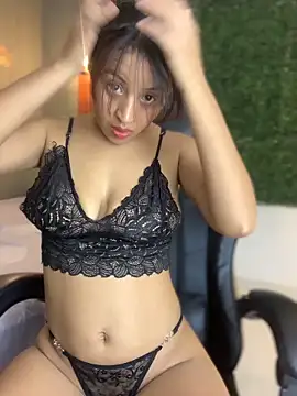 Snapshot of PaulaSweetFire_ chatting on 14, 2, 2026 PaulaSweetFire online show from 14, 2, 2026