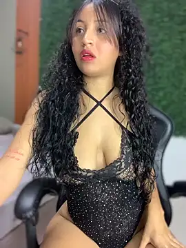 Snapshot of PaulaSweetFire_ chatting on 21, 2, 2026 PaulaSweetFire online show from 21, 2, 2026