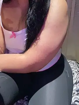 Lina Velvet  online show from 24, 4, 2026