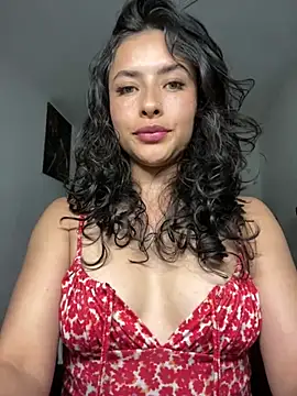 auroramooon online show from 28, 2, 2026