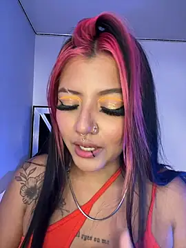 queen of you heart online show from 5, 8, 2026