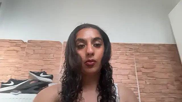 fayfay21xh online show from 5, 5, 2026