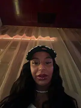 Snapshot of sweetxlayla chatting on 4, 2, 2026 sweetxlayla online show from 4, 2, 2026