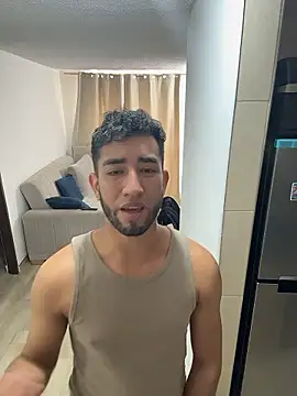 Snapshot of liam_bronw chatting on 5, 1, 2026 liam bronw online show from 5, 1, 2026