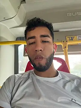 Snapshot of liam_bronw chatting on 12, 1, 2026 liam bronw online show from 12, 1, 2026