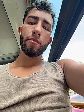 Snapshot of liam_bronw chatting on 13, 1, 2026 liam bronw online show from 13, 1, 2026