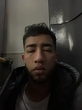 Snapshot of liam_bronw chatting on 14, 1, 2026 liam bronw online show from 14, 1, 2026