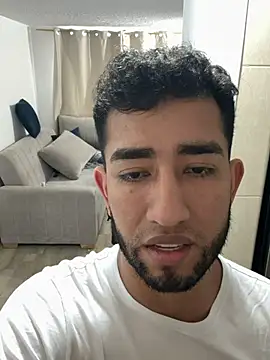 Snapshot of liam_bronw chatting on 14, 1, 2026 liam bronw online show from 14, 1, 2026