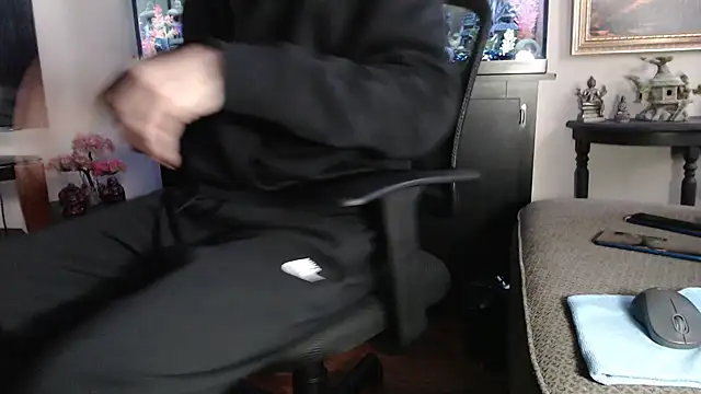 Snapshot of EspanolVato chatting on 4, 2, 2026 EspanolVato online show from 4, 2, 2026