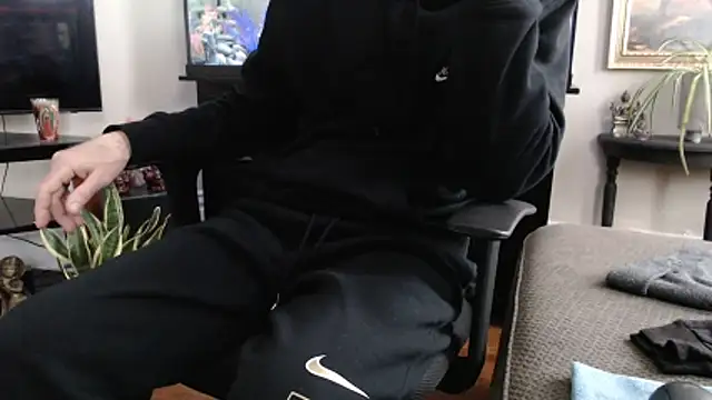 Snapshot of EspanolVato chatting on 8, 2, 2026 EspanolVato online show from 8, 2, 2026