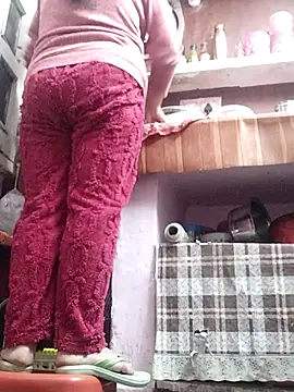 Snapshot of Lustyangel143 chatting on 6, 1, 2026 Lustyangel143 online show from 6, 1, 2026