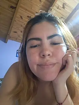 Snapshot of mililena1 chatting on 6, 3, 2026 mililena1 online show from 6, 3, 2026