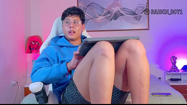 Snapshot of RaidenBoy11 chatting on 9, 1, 2026 RaidenBoy11 online show from 9, 1, 2026