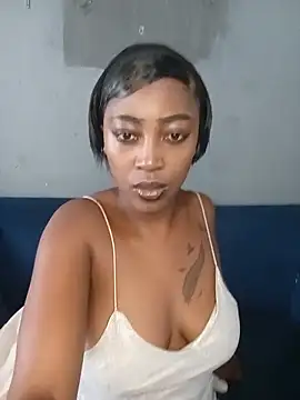 Snapshot of CocoButterxox chatting on 11, 6, 2026 CocoButterxox online show from 11, 6, 2026