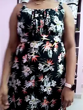 Snapshot of Ammu14399 chatting on 2, 5, 2026 Ammu14399 online show from 2, 5, 2026