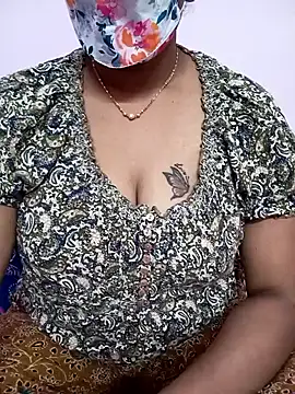 Snapshot of Ammu14399 chatting on 8, 5, 2026 Ammu14399 online show from 8, 5, 2026