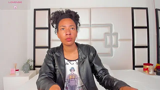 CarlaMarcuzzi online show from 12, 1, 2026