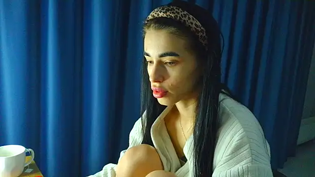 Vlada Elfie online show from 13, 3, 2026