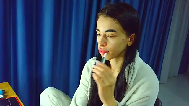 Vlada Elfie online show from 30, 3, 2026