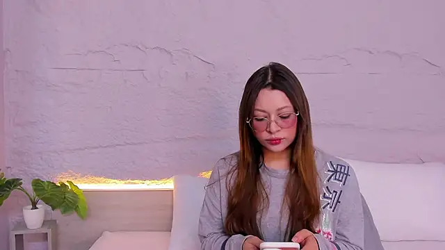 lanna 18  online show from 3, 2, 2026