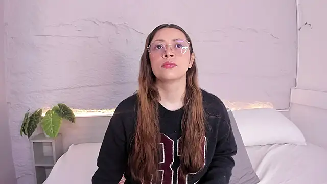 lanna 18  online show from 23, 3, 2026