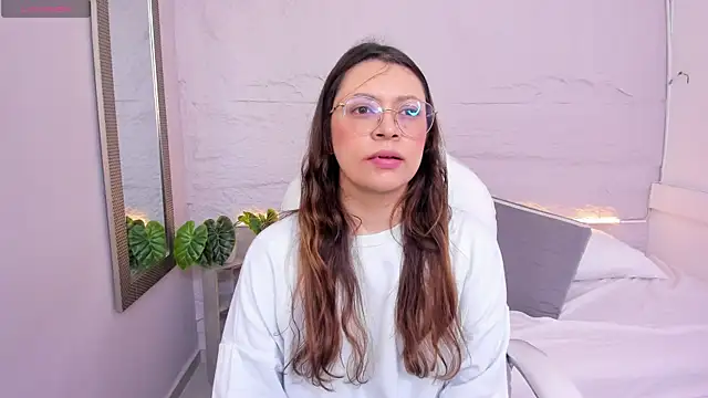 lanna 18  online show from 8, 7, 2026