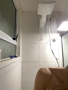 Snapshot of vinihfeh chatting on 14, 2, 2026 vinihfeh online show from 14, 2, 2026