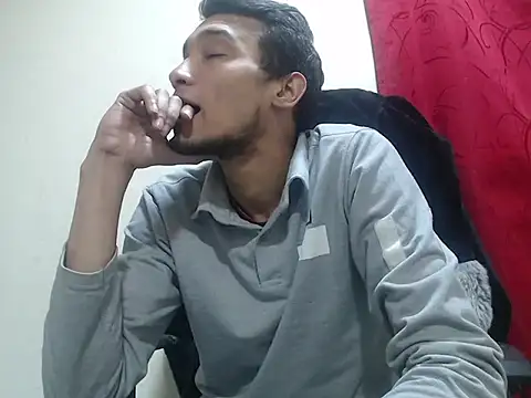 Calientes96 online show from 17, 2, 2026