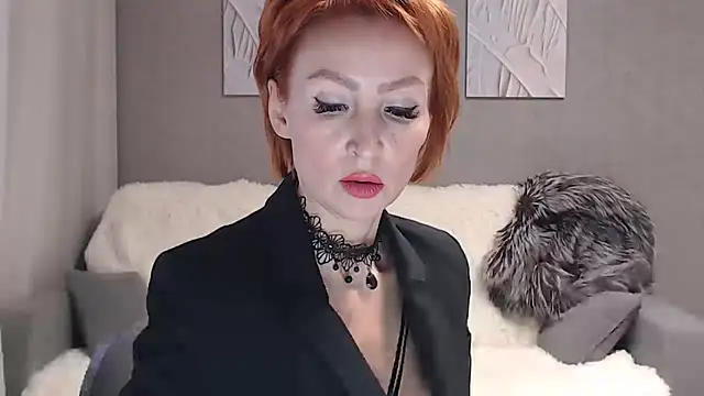 Miss RedFoxy online show from 3, 3, 2026