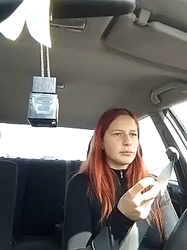 Lily Viola online show from 10, 4, 2026