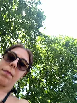 Luna licous online show from 10, 7, 2026