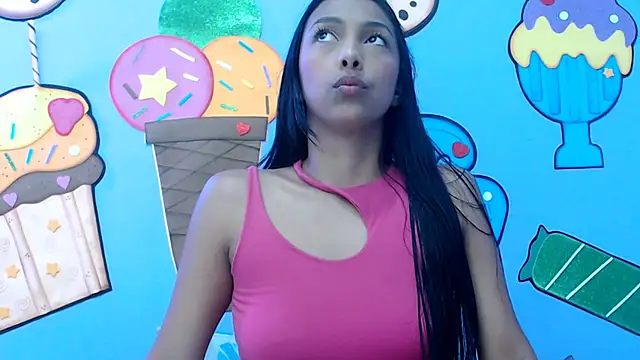 skinnysexzara18 online show from 18, 1, 2026