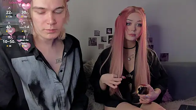 SweetheartsFriends online show from 30, 4, 2026