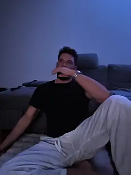 Angelo 33 online show from 12, 1, 2026