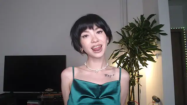 Marley Queen online show from 12, 7, 2026