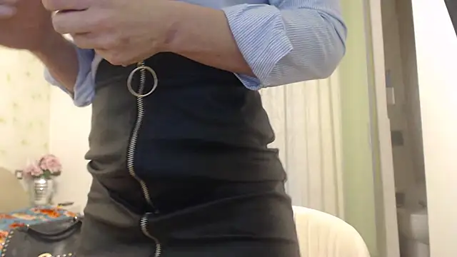 Iolandaiole online show from 19, 1, 2026