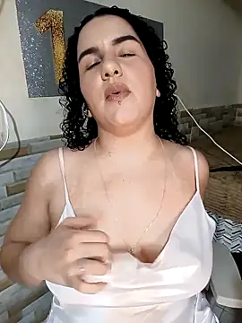 scarlettangelbr online show from 18, 1, 2026