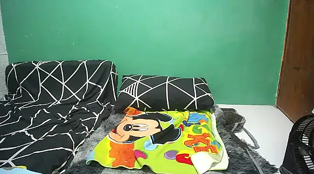 amazingpinay online show from 30, 1, 2025