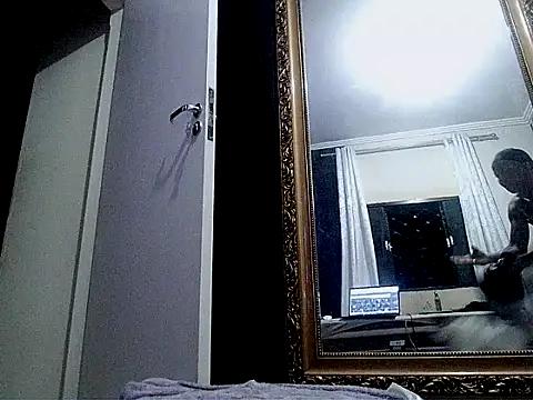 paolla23cm brasil online show from 6, 3, 2026