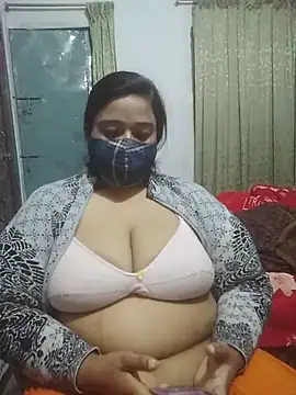 momo loves online show from 17, 2, 2026